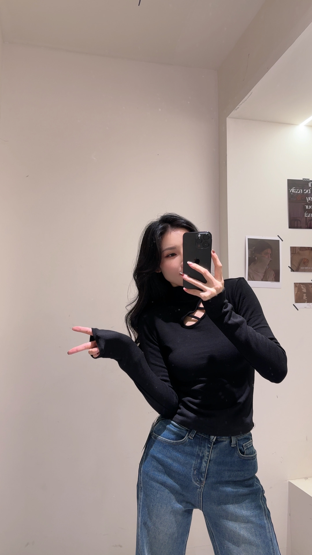 韩国东大门秋冬新款设计感小众镂空半高领磨毛绒长袖T恤打底衫女