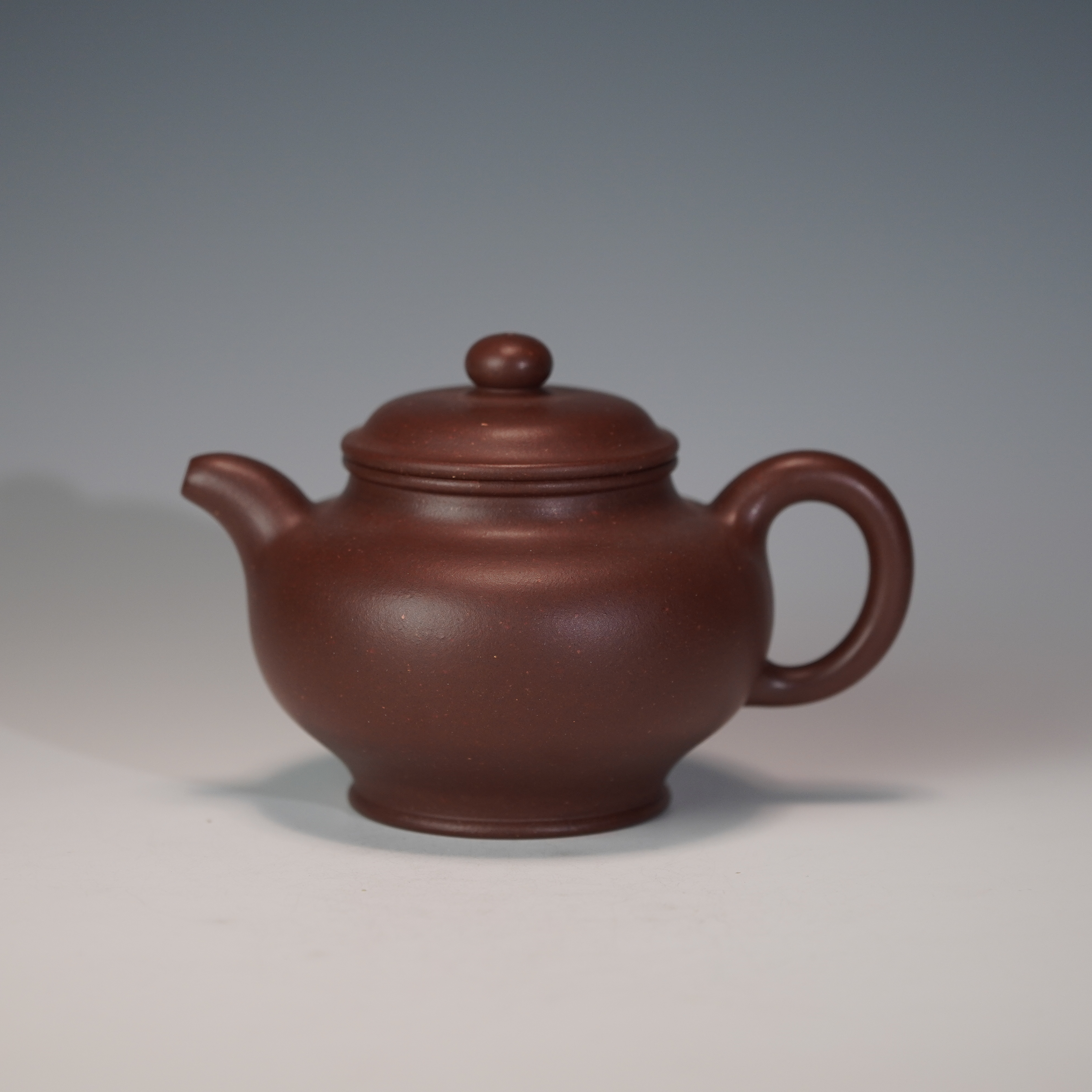 lot.21660 滕应 紫泥掇只壶 280cc