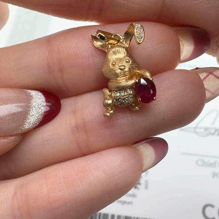 红宝石颈饰18K金镶嵌