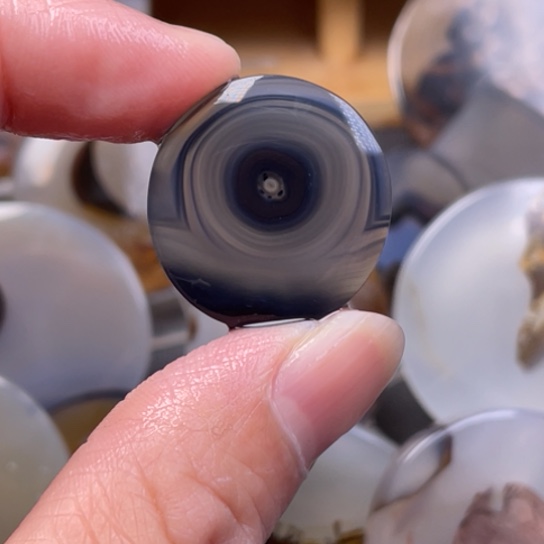 玛瑙/玉髓吊坠(赠链)未镶嵌