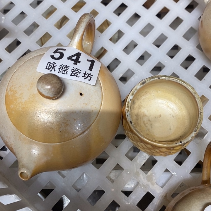 杯善***公柴烧肉和烤肠也不错