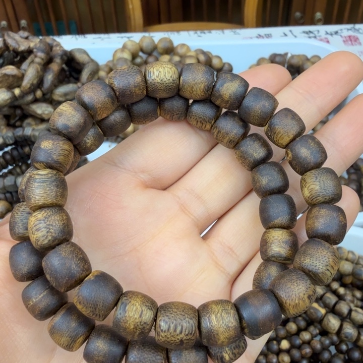沉香手串沉香绿奇楠鼓珠卡十多样性发其一 9高油
