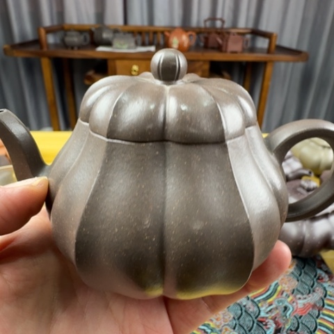 紫砂茶壶密密麻麻