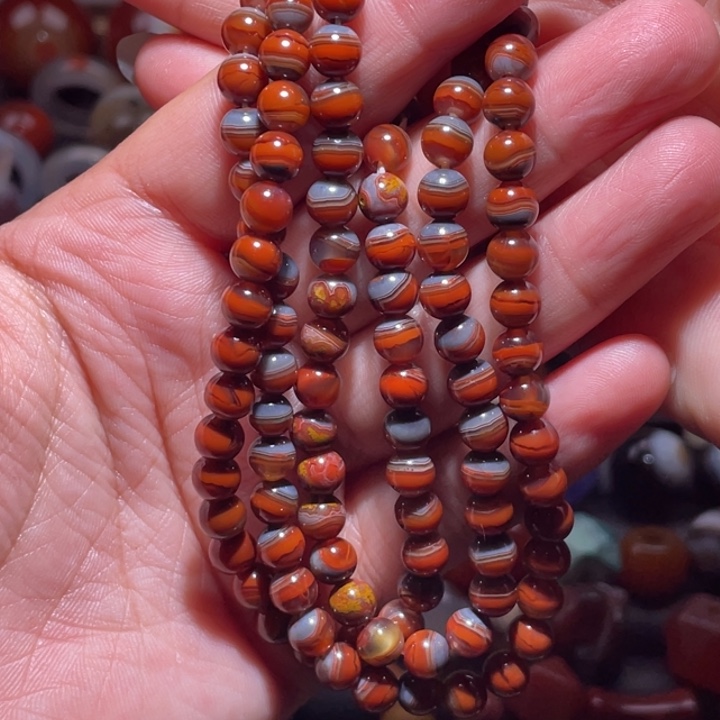 玛瑙/玉髓配珠未镶嵌踏****方