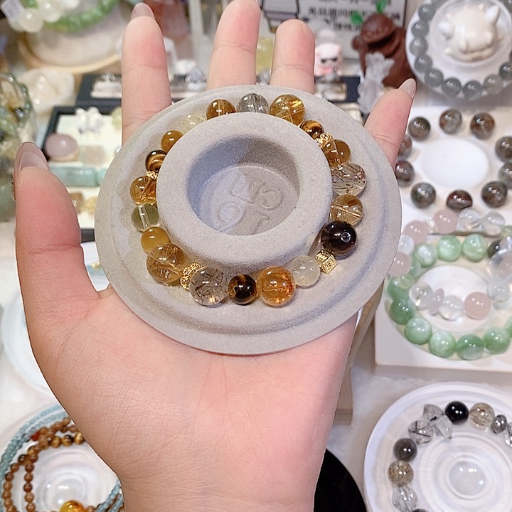 手串18K金镶嵌水晶b****u