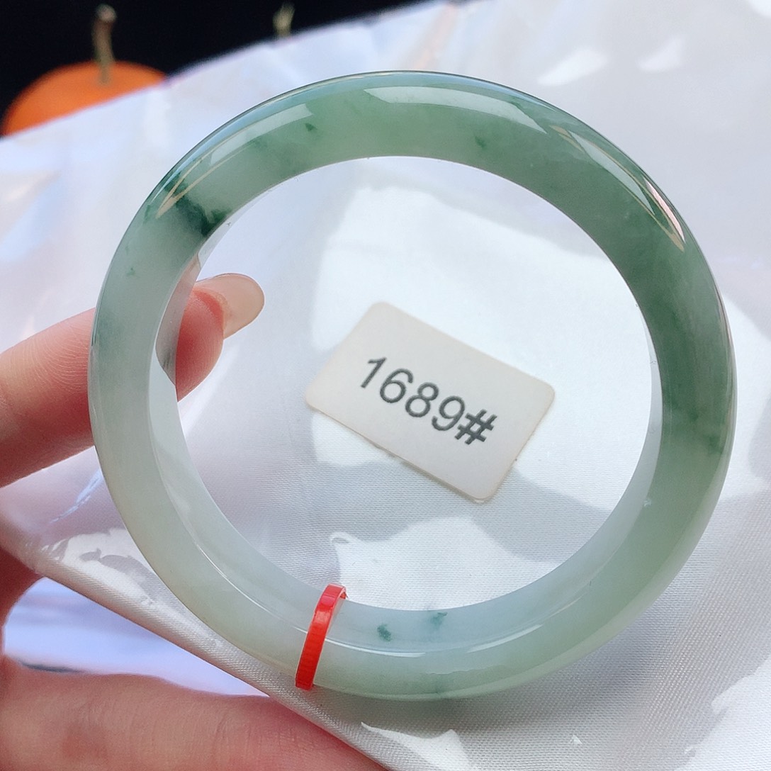 翡翠手镯未镶嵌55圈口881689