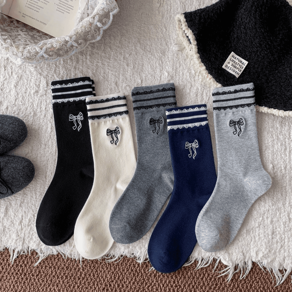 纯棉中筒刺绣蝴蝶结袜子女春秋冬季韩日系少女堆堆袜