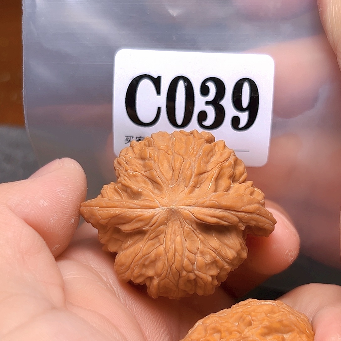 文玩核桃吊坠44免磨盘