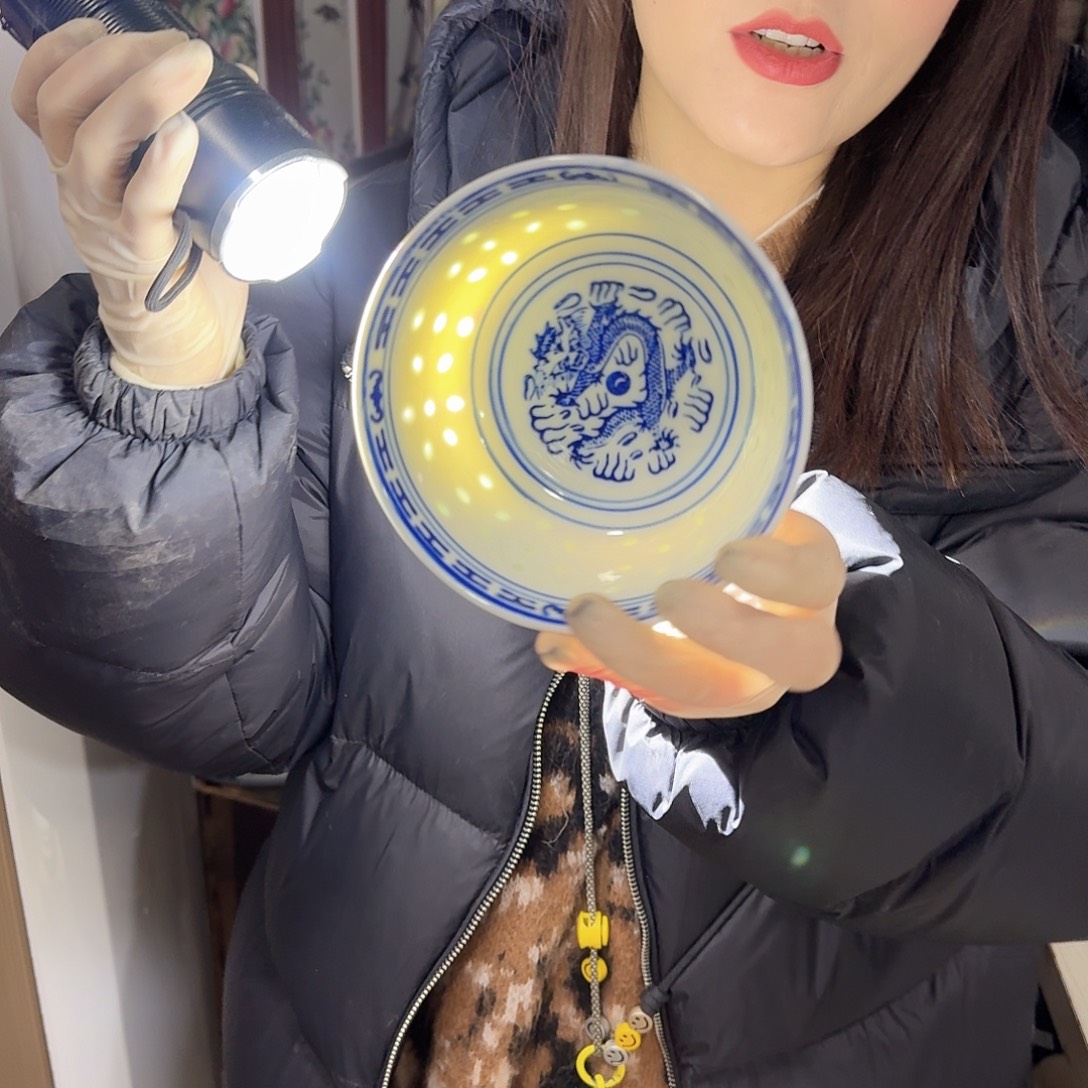 瓷摆件/////景德镇陶瓷瓷器。12.5厘米。