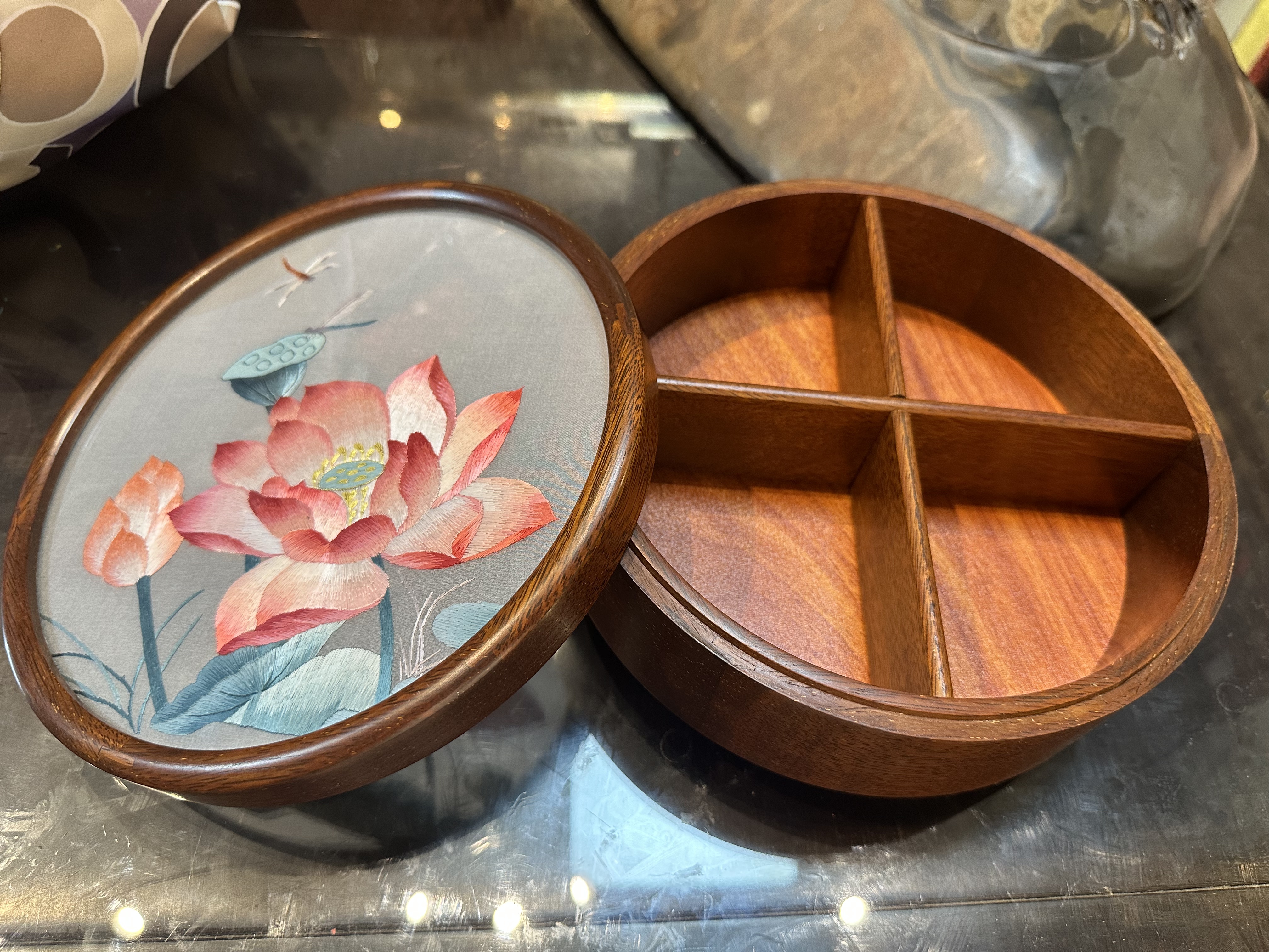 纯手工非遗苏绣糖果盒定制链接