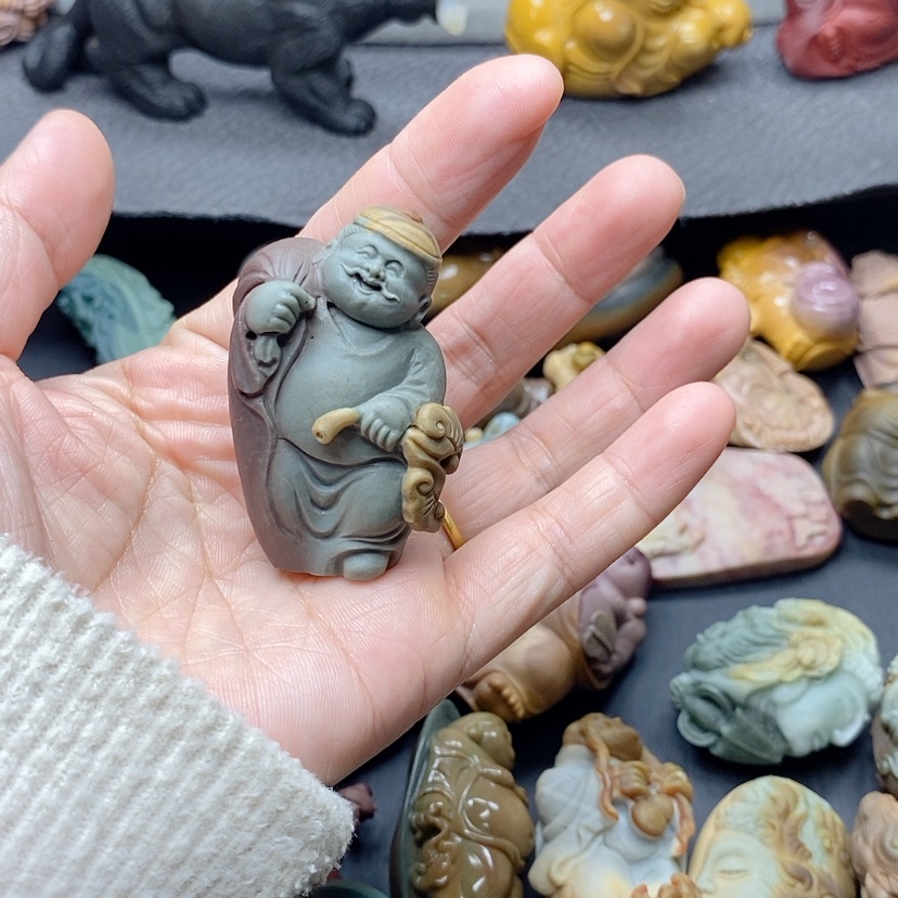 【闪购商品】定制石英质玉吊坠未镶嵌