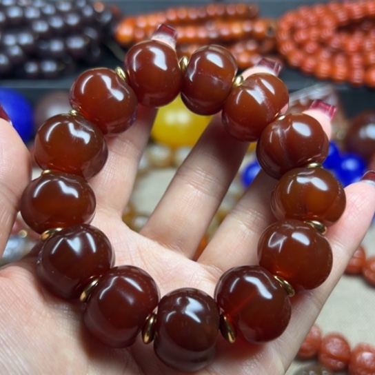 玛瑙/玉髓颈饰未镶嵌