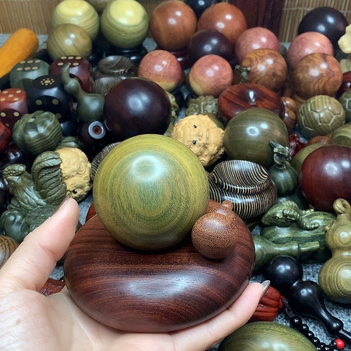 潜*韩国哭呢KTV哦OKtwo旅游