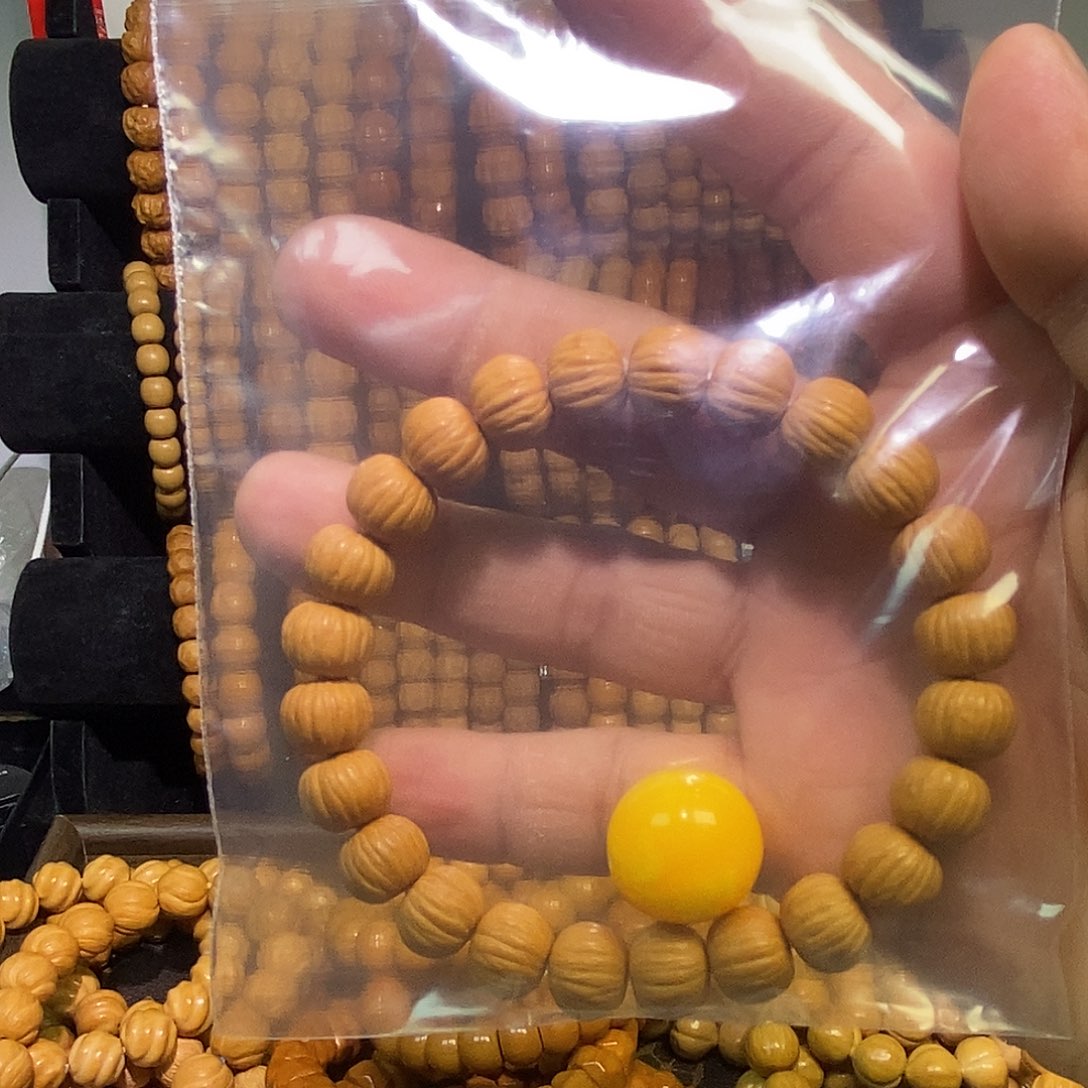 ****¹手串猴头核桃微瑕款911手串一条