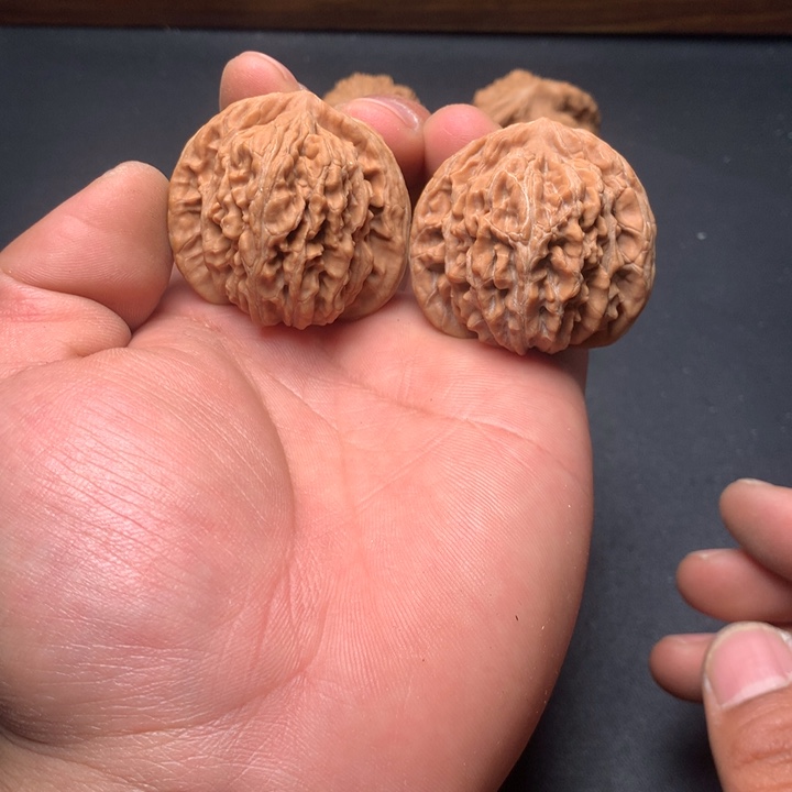 文玩核桃把件41四座楼58