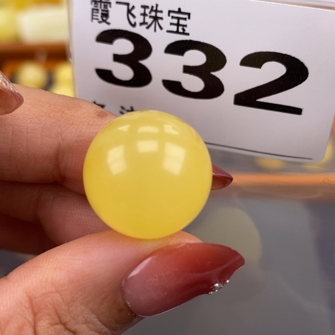 琥珀未镶嵌珠宝奇石18.4