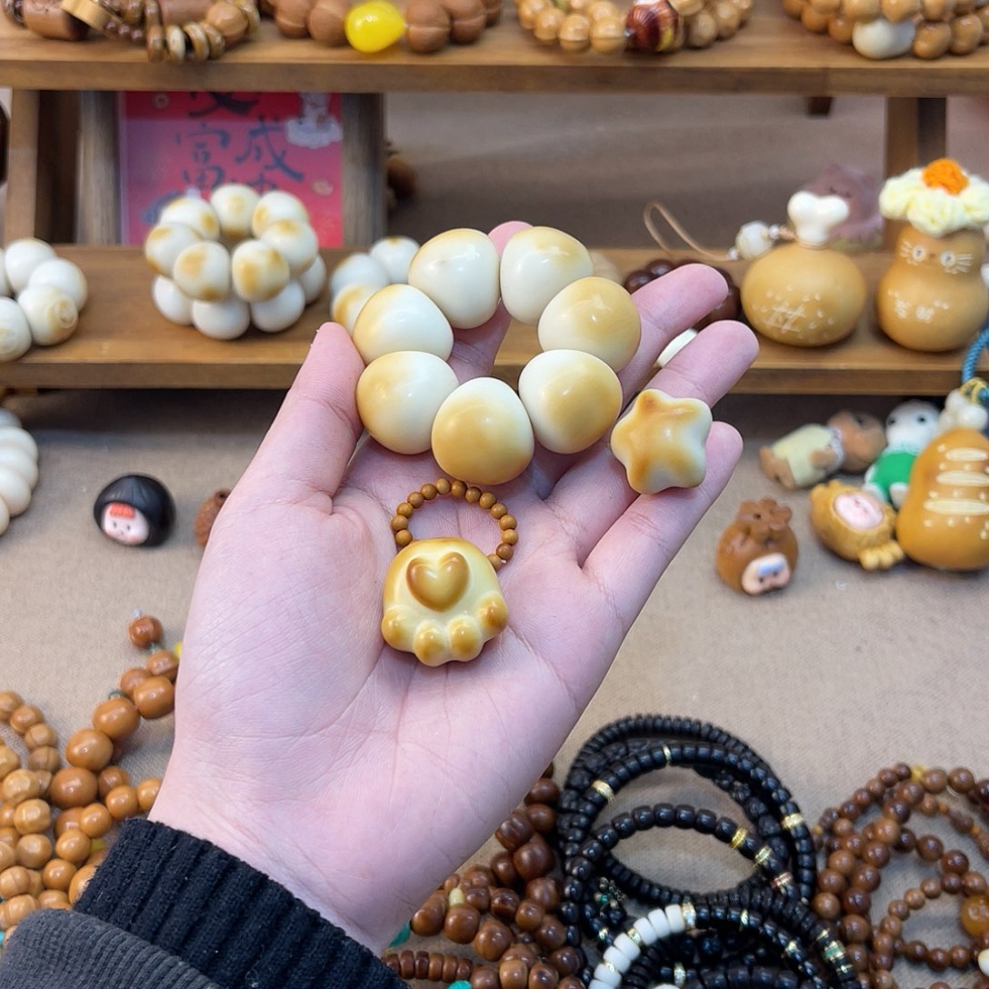 刘***顺菩提根/象牙果吊坠象牙果手捻