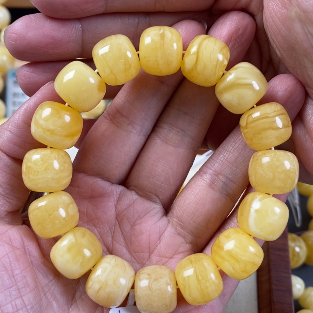 ヅ***①未镶嵌蜜蜡珠宝奇石