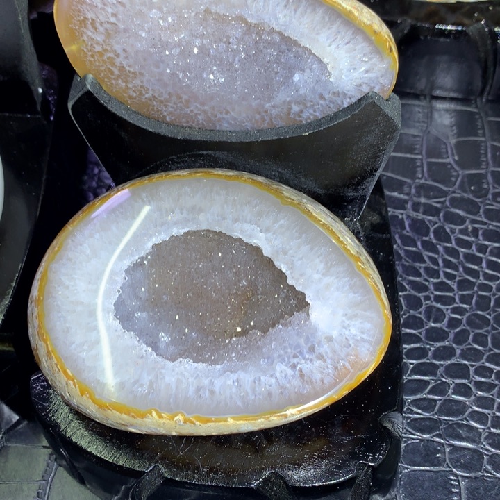 水晶福利盆未镶嵌