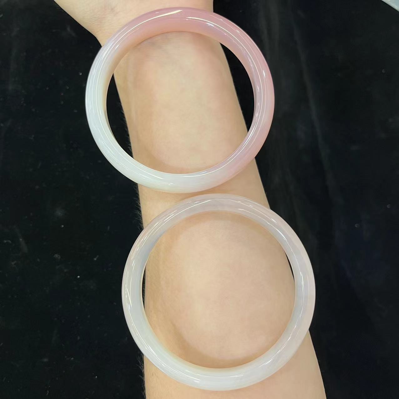 【云】粉盐源玛瑙正圈手镯多样性发其一@k