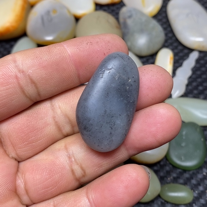 和田玉珠宝奇石未镶嵌