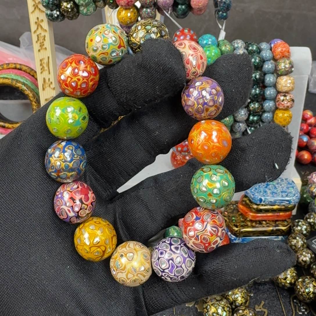 大漆1.55555555555555