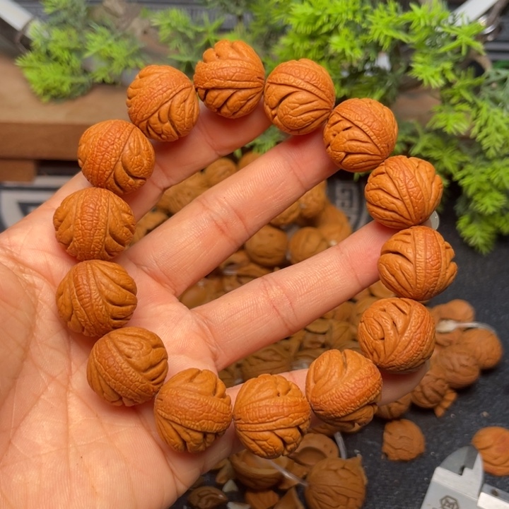 桃核手串龙纹桃核1