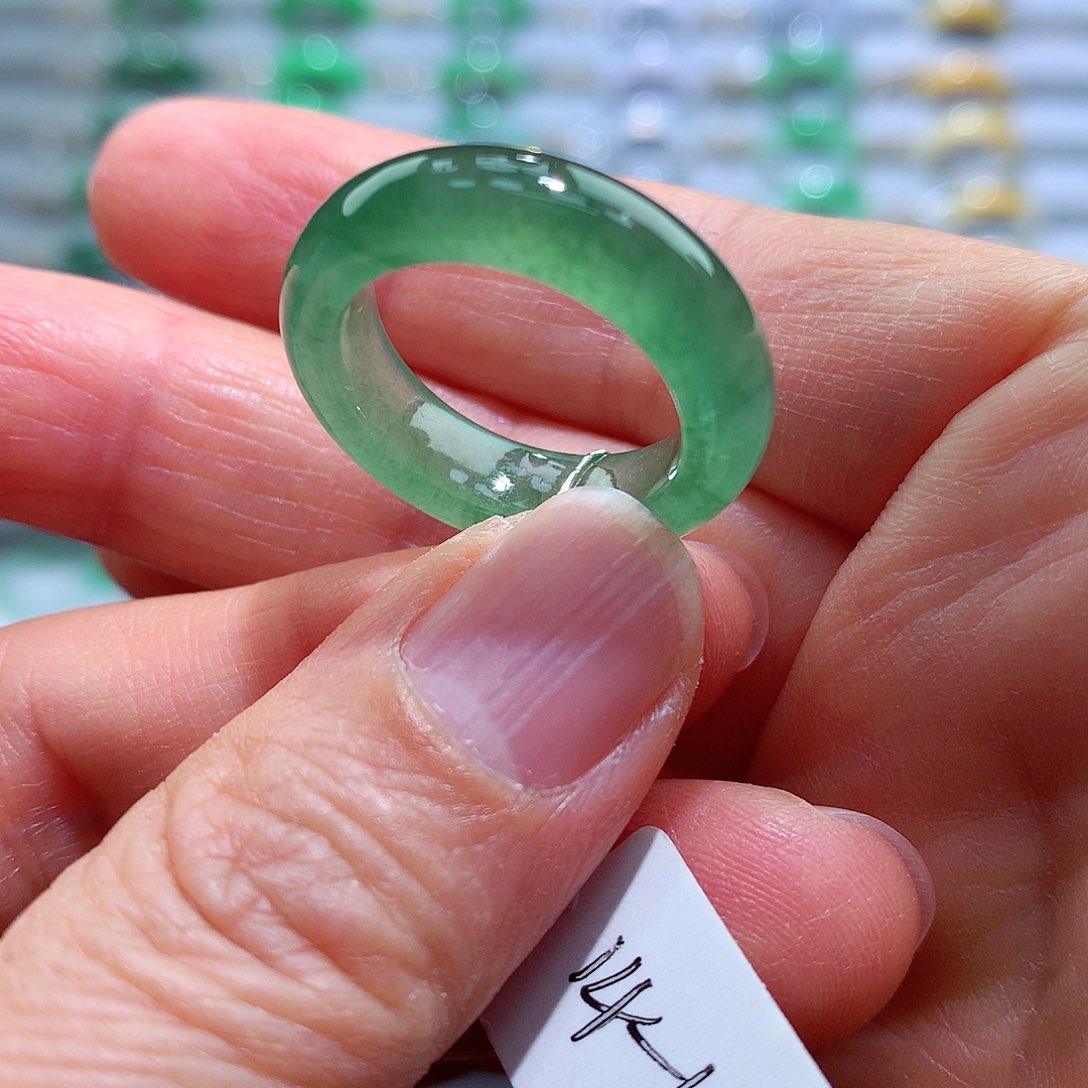 翡翠戒指未镶嵌14-15号