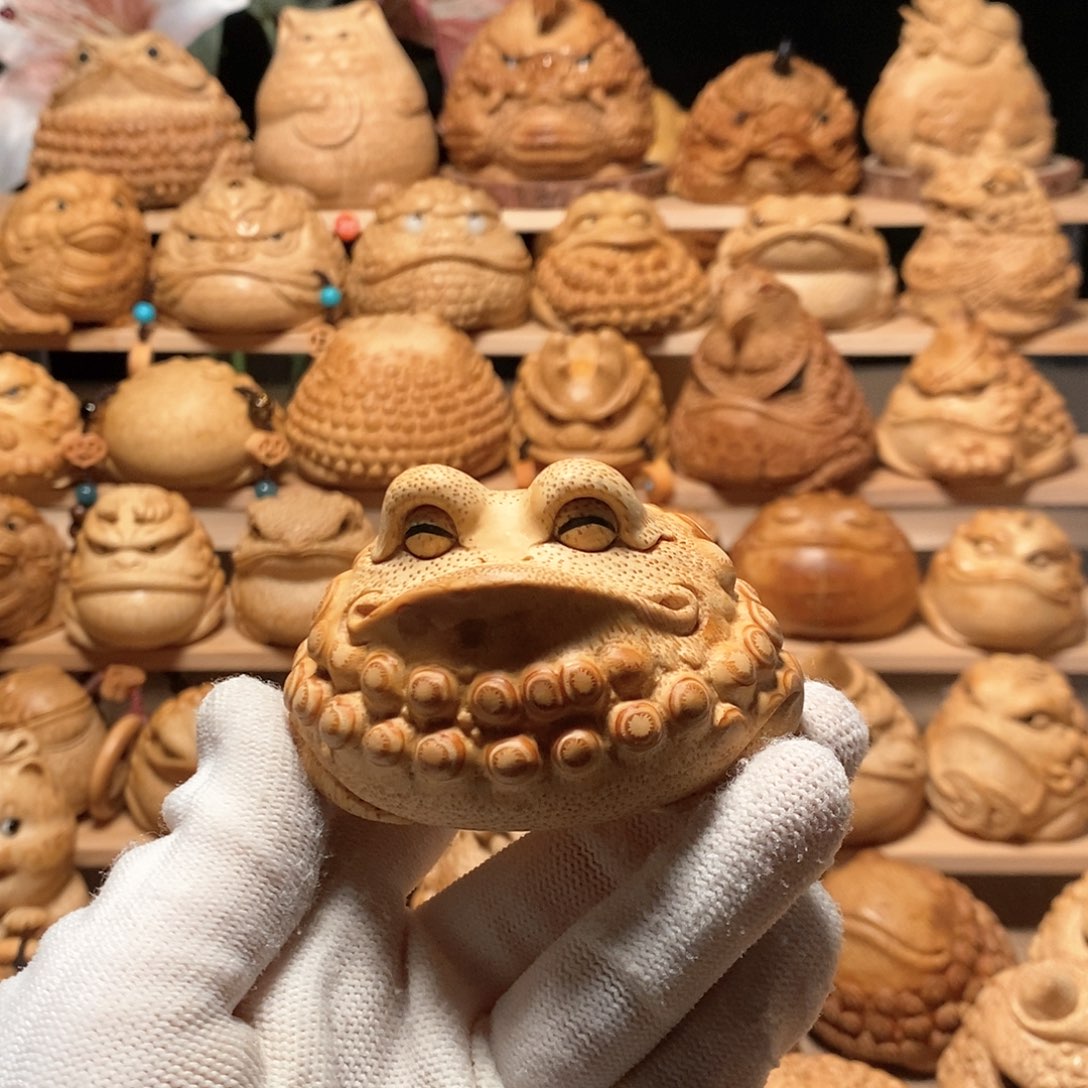 竹小*笨竹根雕金蟾竹根雕
