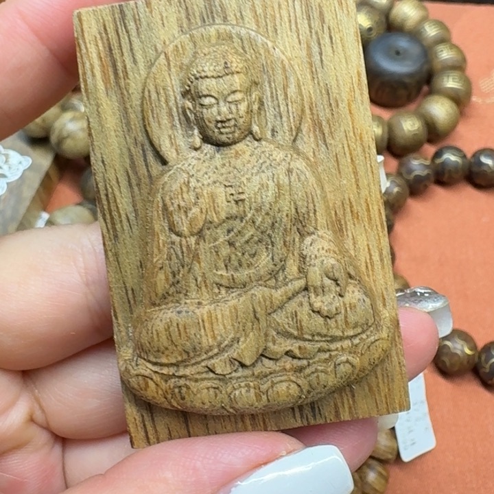 大叶紫檀（黑酸枝木类）