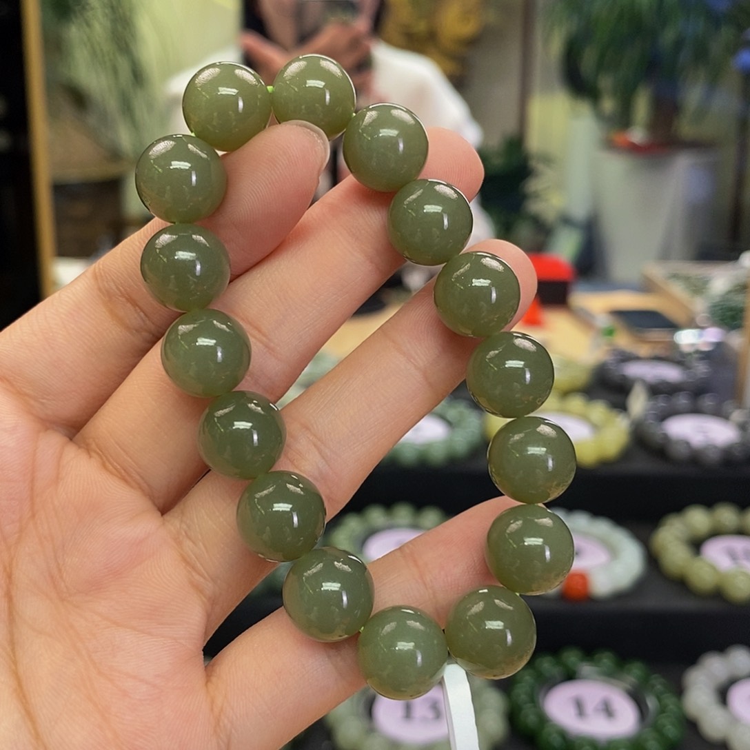 未镶嵌手串和田玉