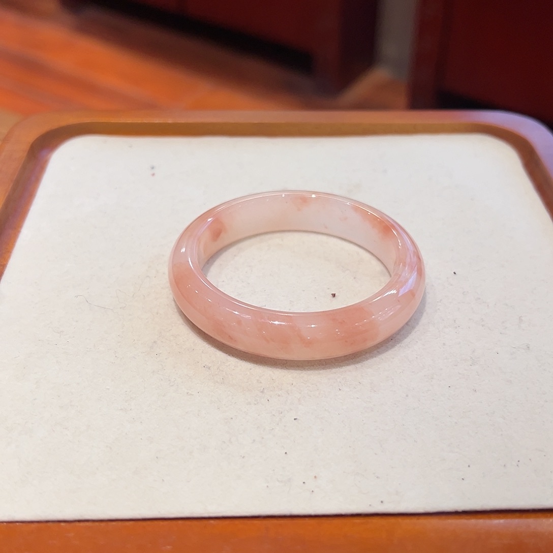 石英质玉手镯未镶嵌袖**菇