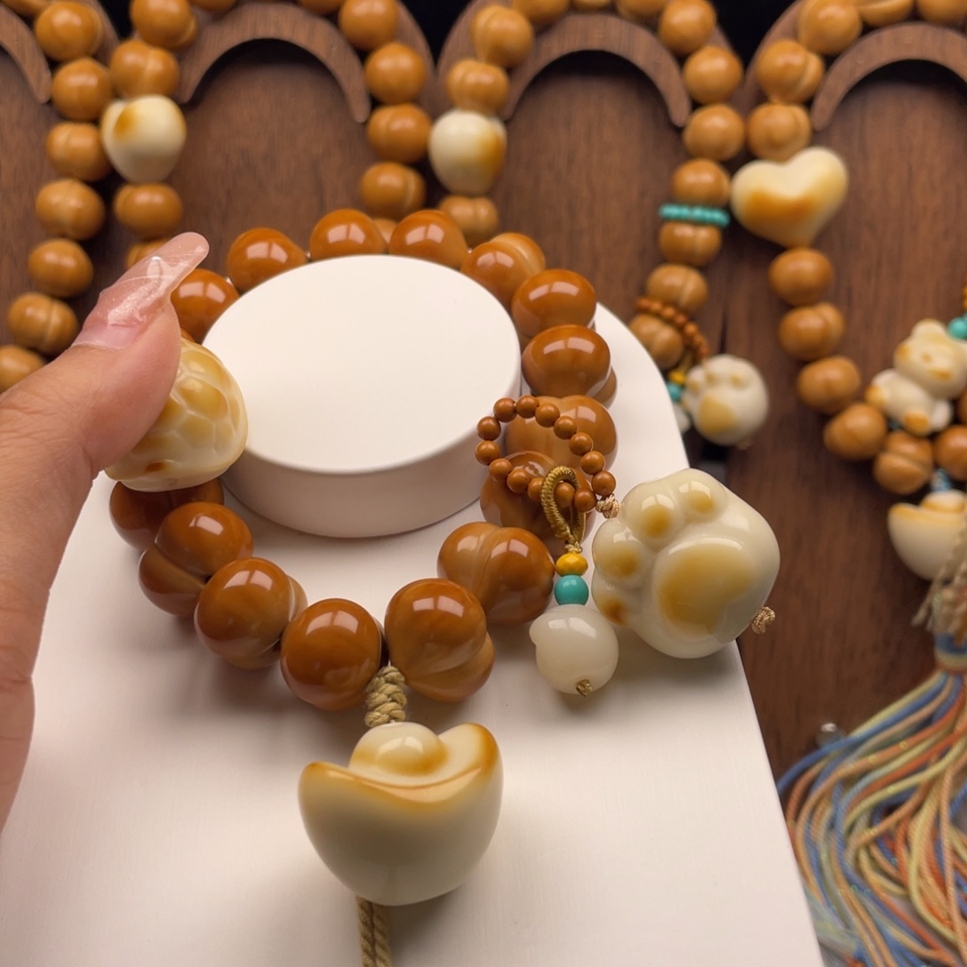 A****吊坠猴头核桃全品无暇毕业级爱心屁桃17.2尺寸手工款