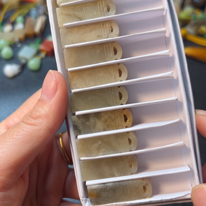 印石伊犁石10个1.0*1.0*3.0