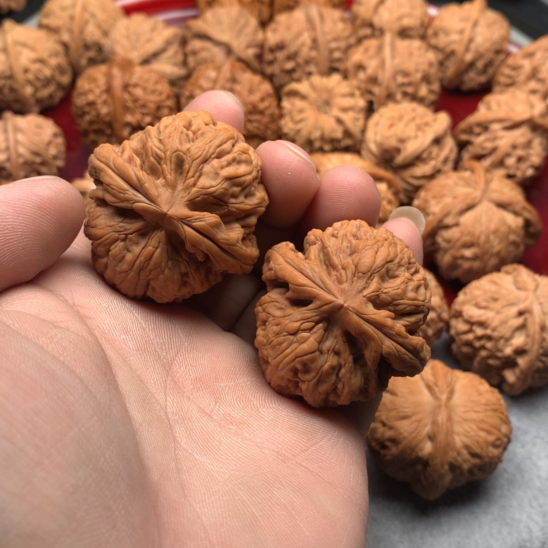 吊坠文玩核桃42红锦鲤