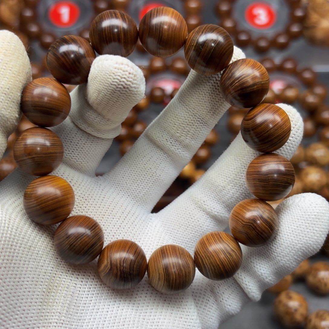 柏木（崖柏）云*太行崖柏干黑油彩骨香料1.5