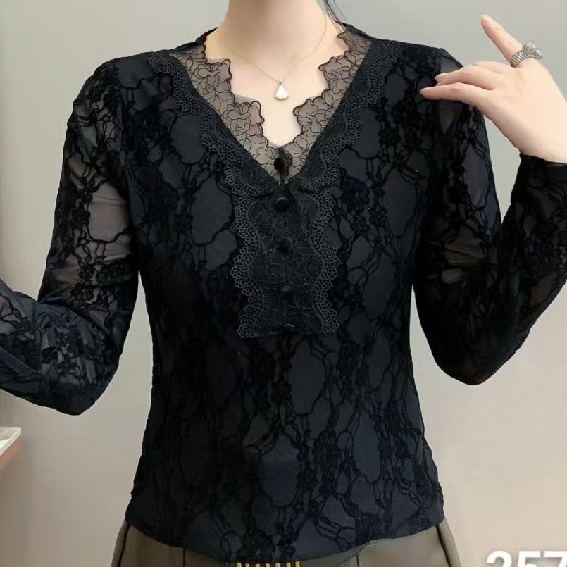 秋冬新款加绒V领蕾丝拼接长袖打底衫女内搭洋气百搭上衣