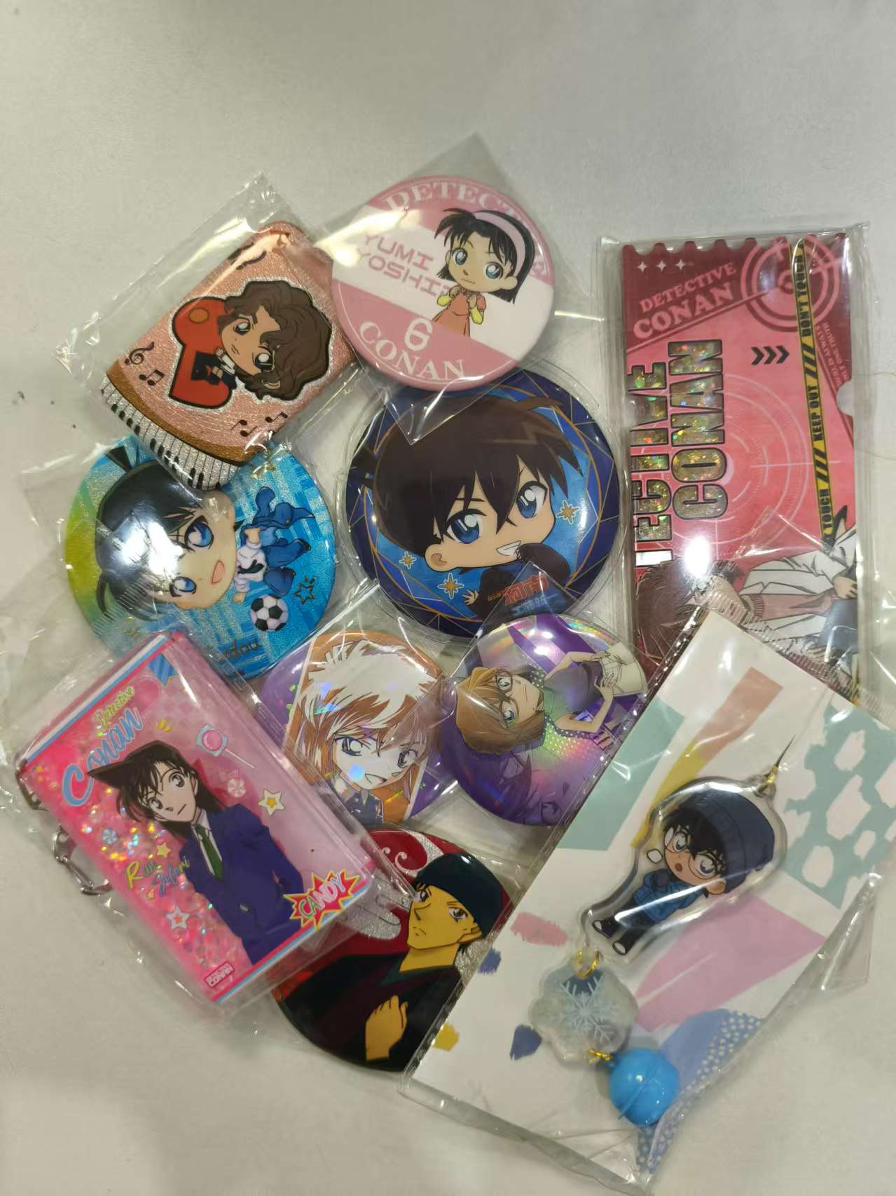 【名侦探柯南】 柯南系列 吧唧/透卡/立牌/流沙票根/  随机
