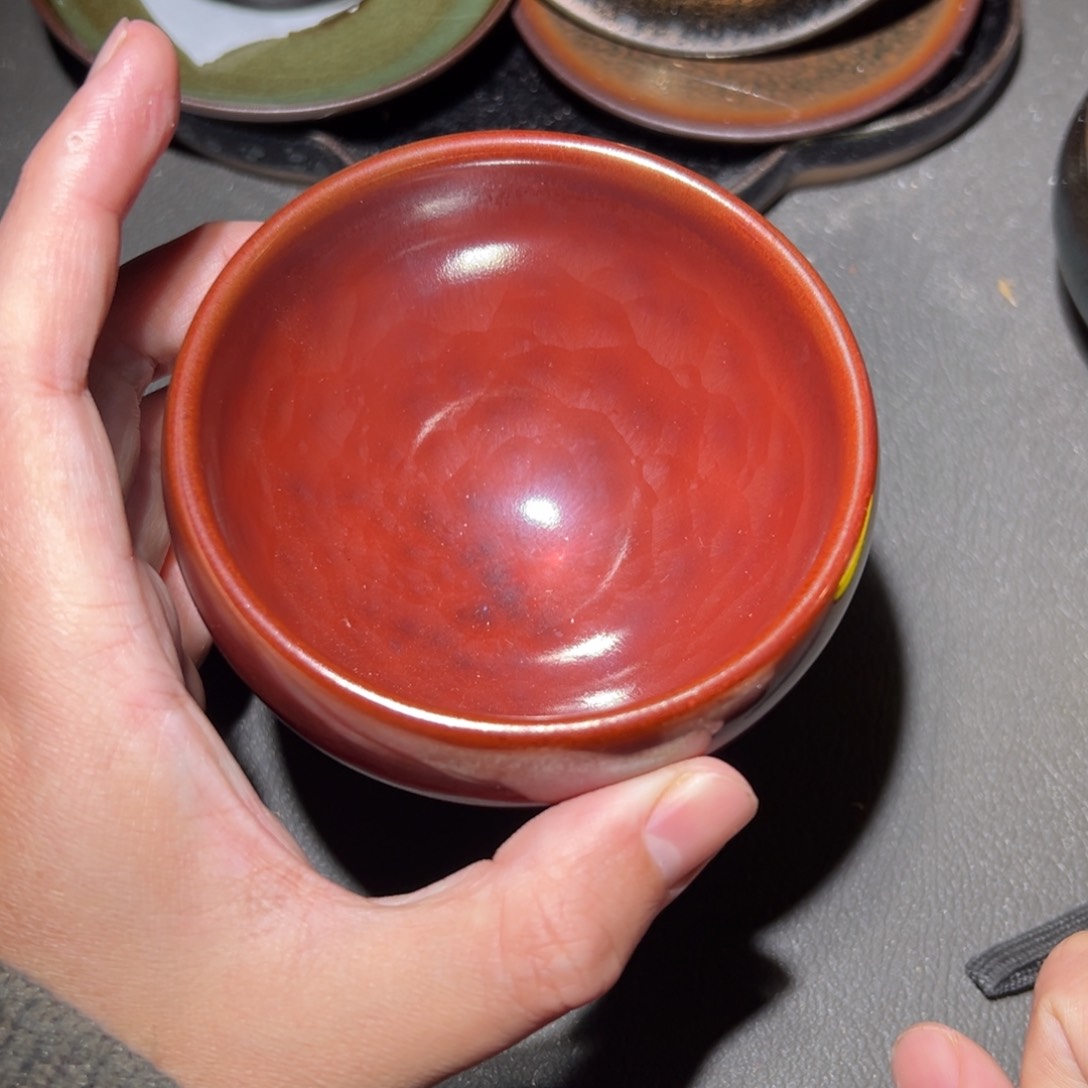 茶盏这个时候才开始发朋友