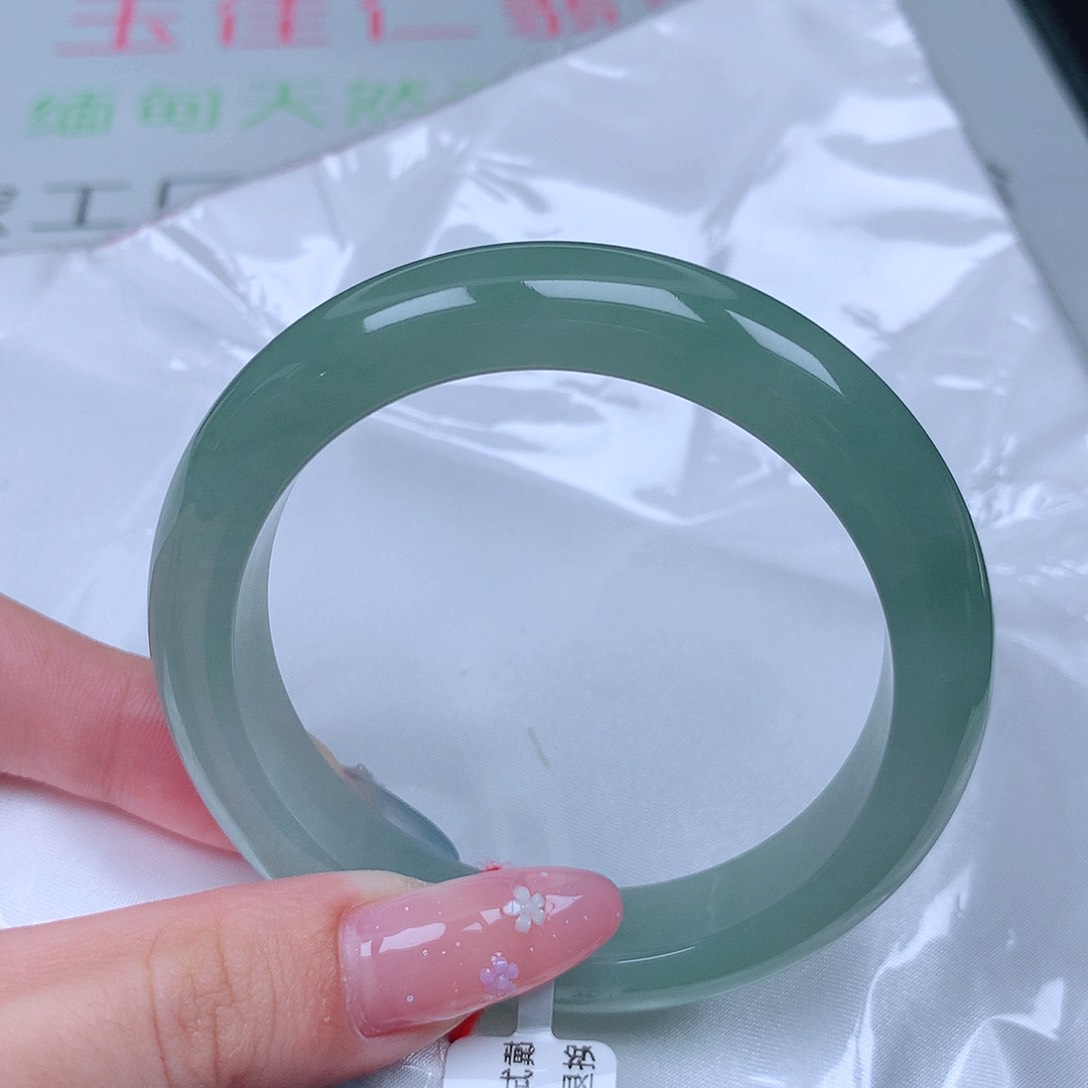 翡翠未镶嵌手镯53 53 53