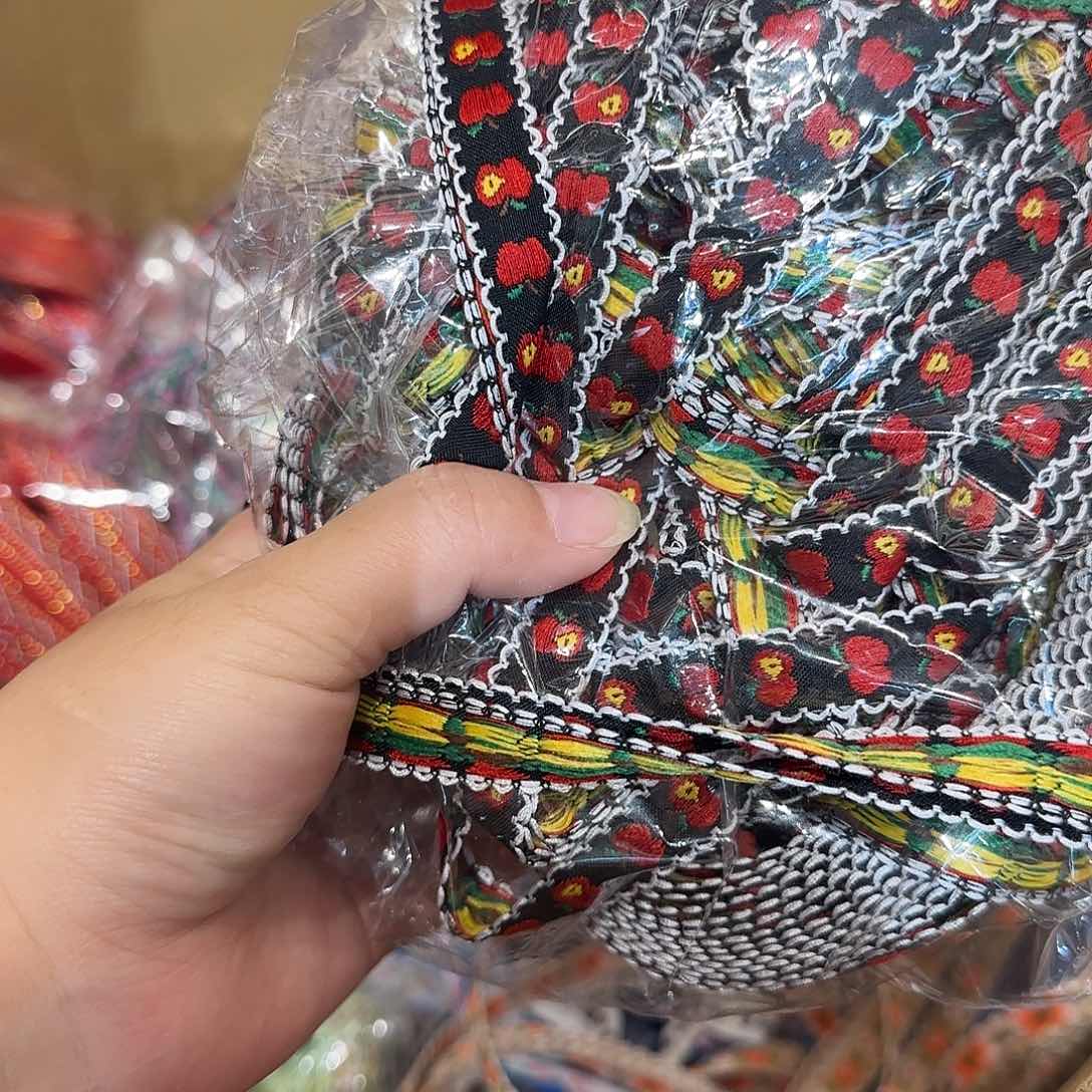 服装辅料花边织带