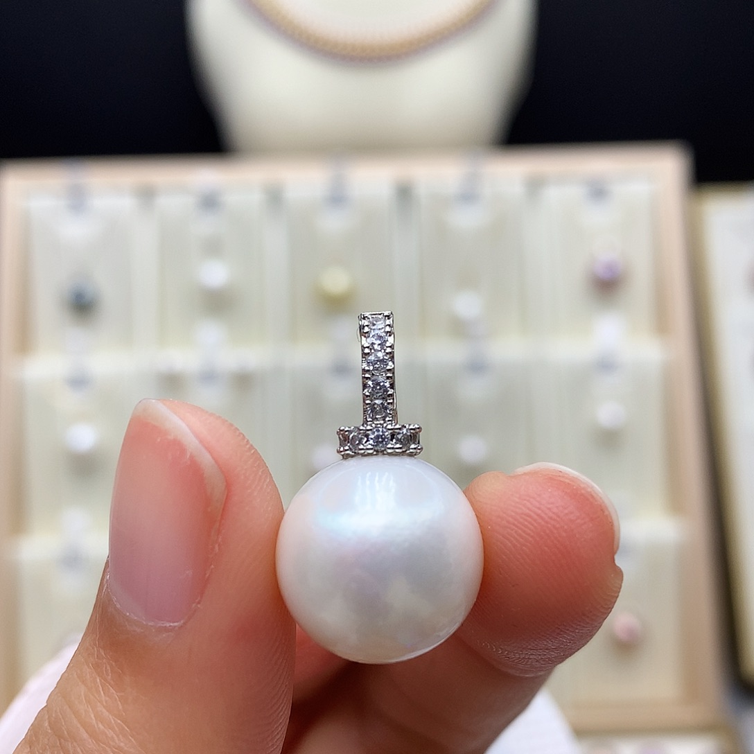 海水珍珠合金颈饰