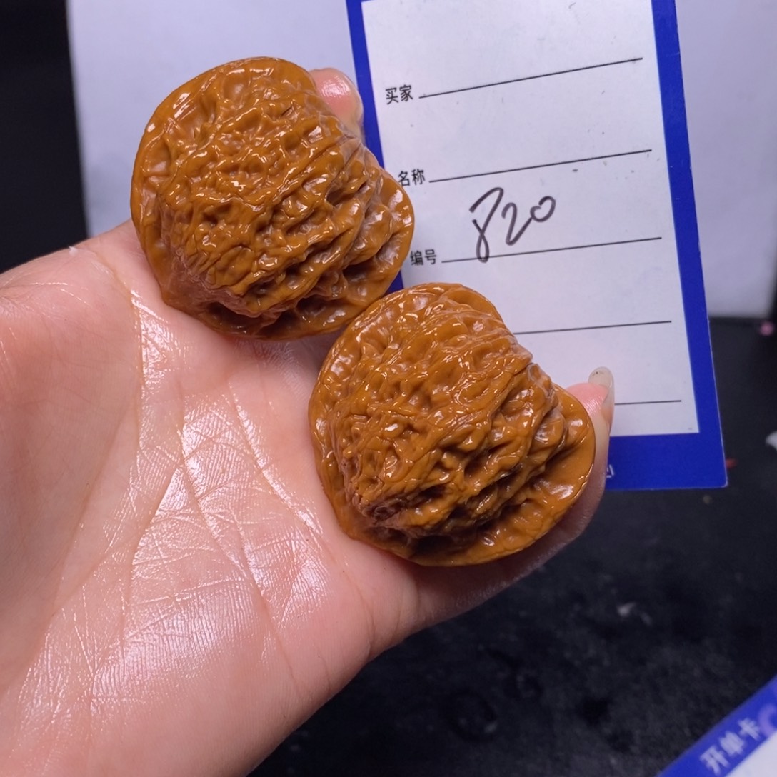 文玩核桃把件820/41.5公子帽