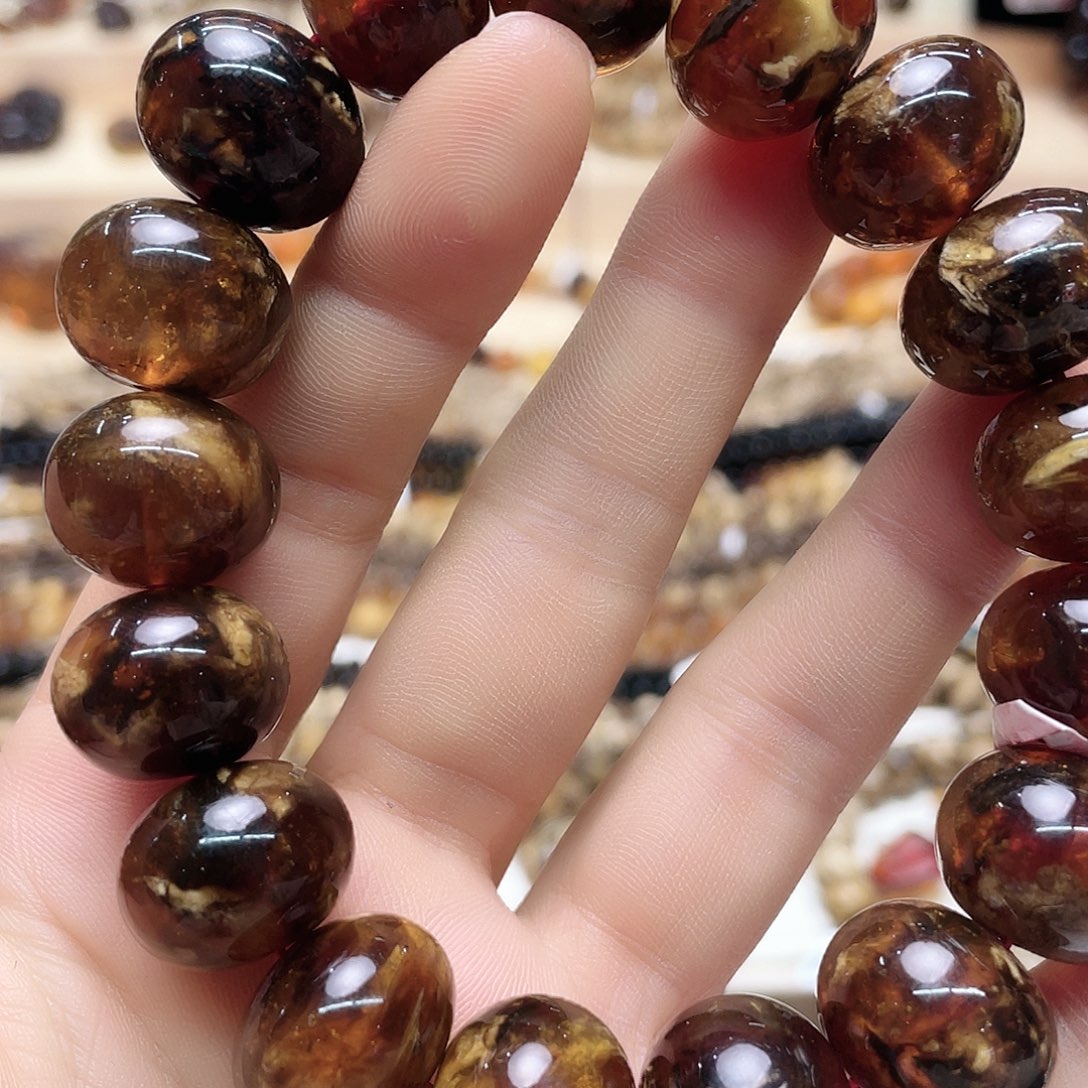 琥珀裸石未镶嵌哈****龙十七