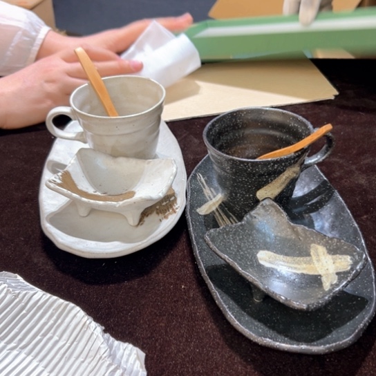 瓷器周边默认瑕疵1