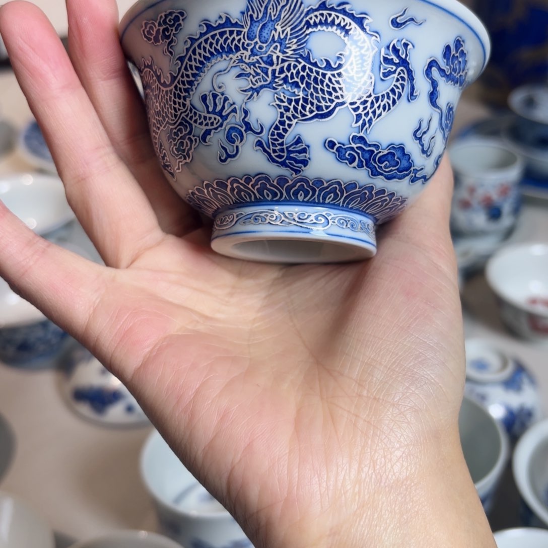 青花福利 尾单微瑕