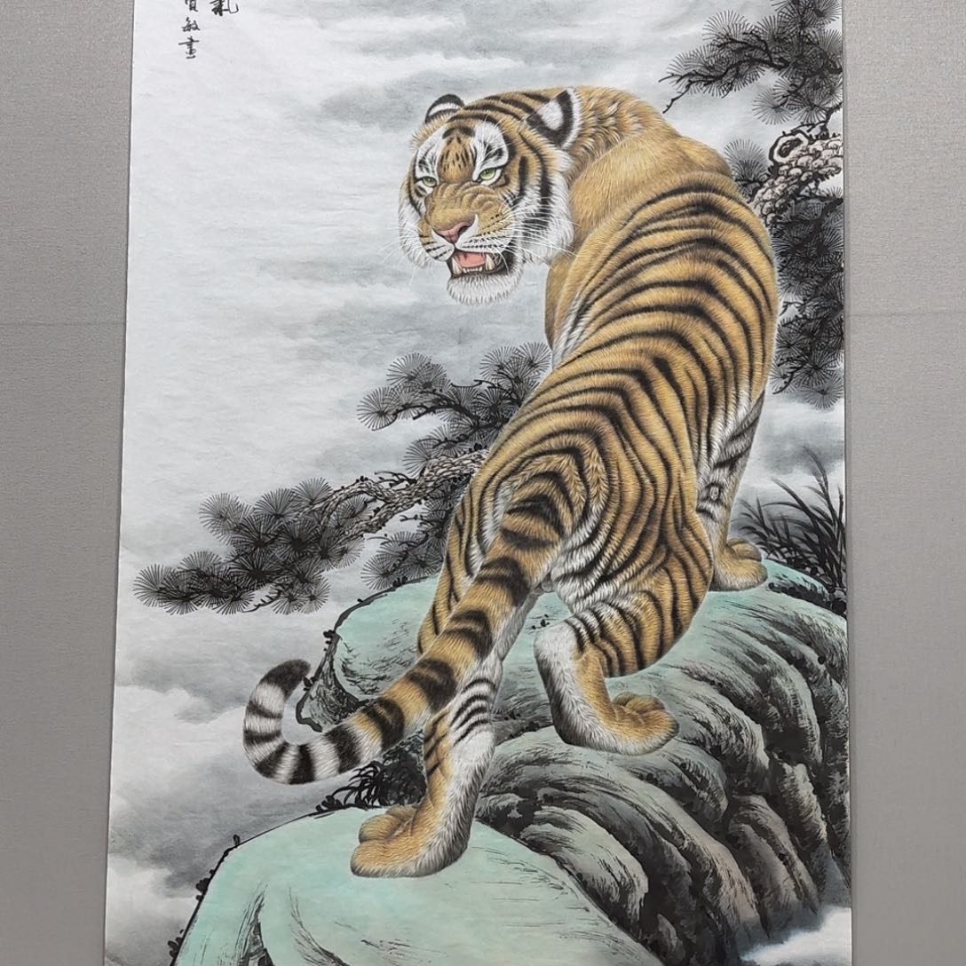 国画竖幅六尺工笔上山虎贾敏