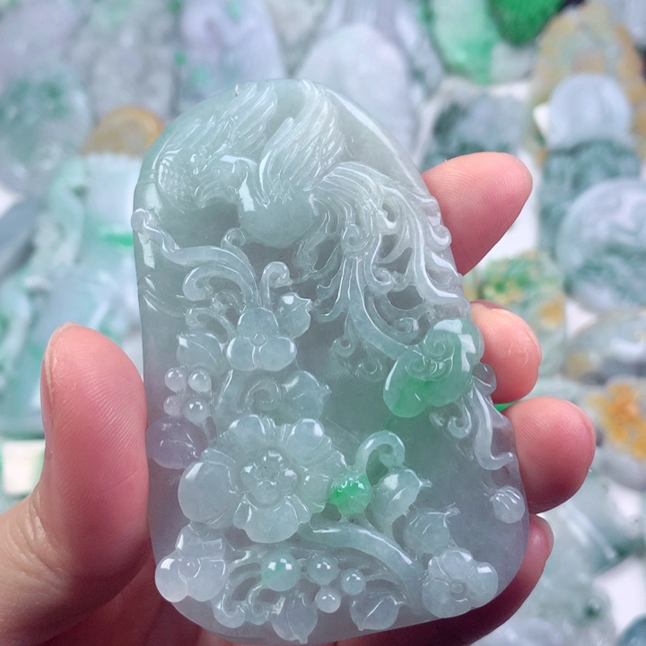 翡翠未镶嵌吊坠(不含链)