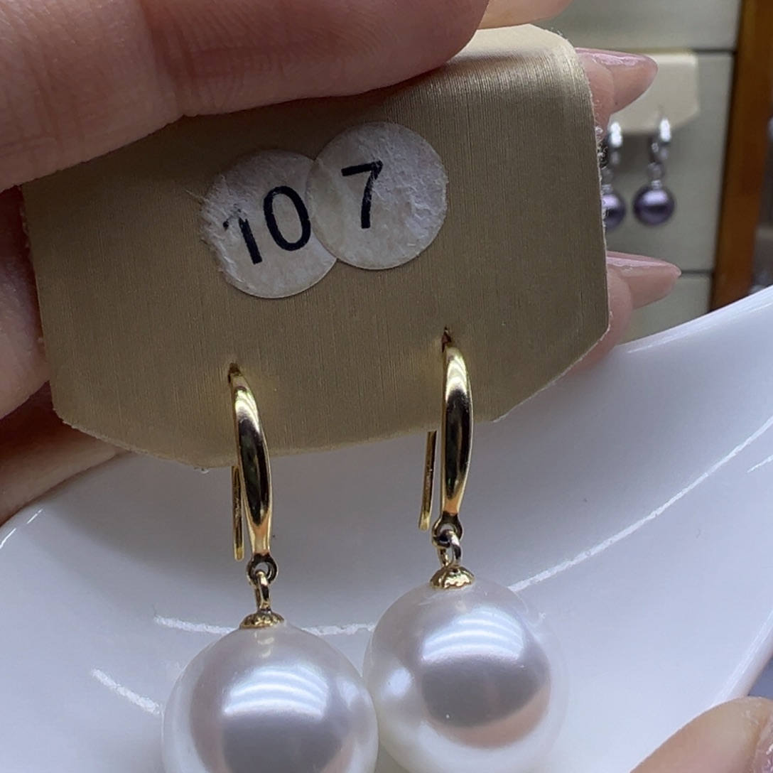 淡水珍珠银S925镶嵌耳饰