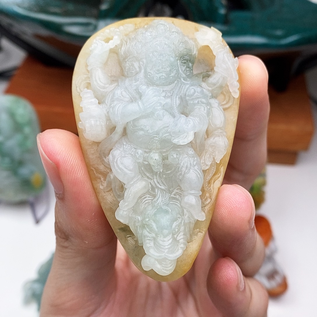 丄***溪定制翡翠未镶嵌大黑天